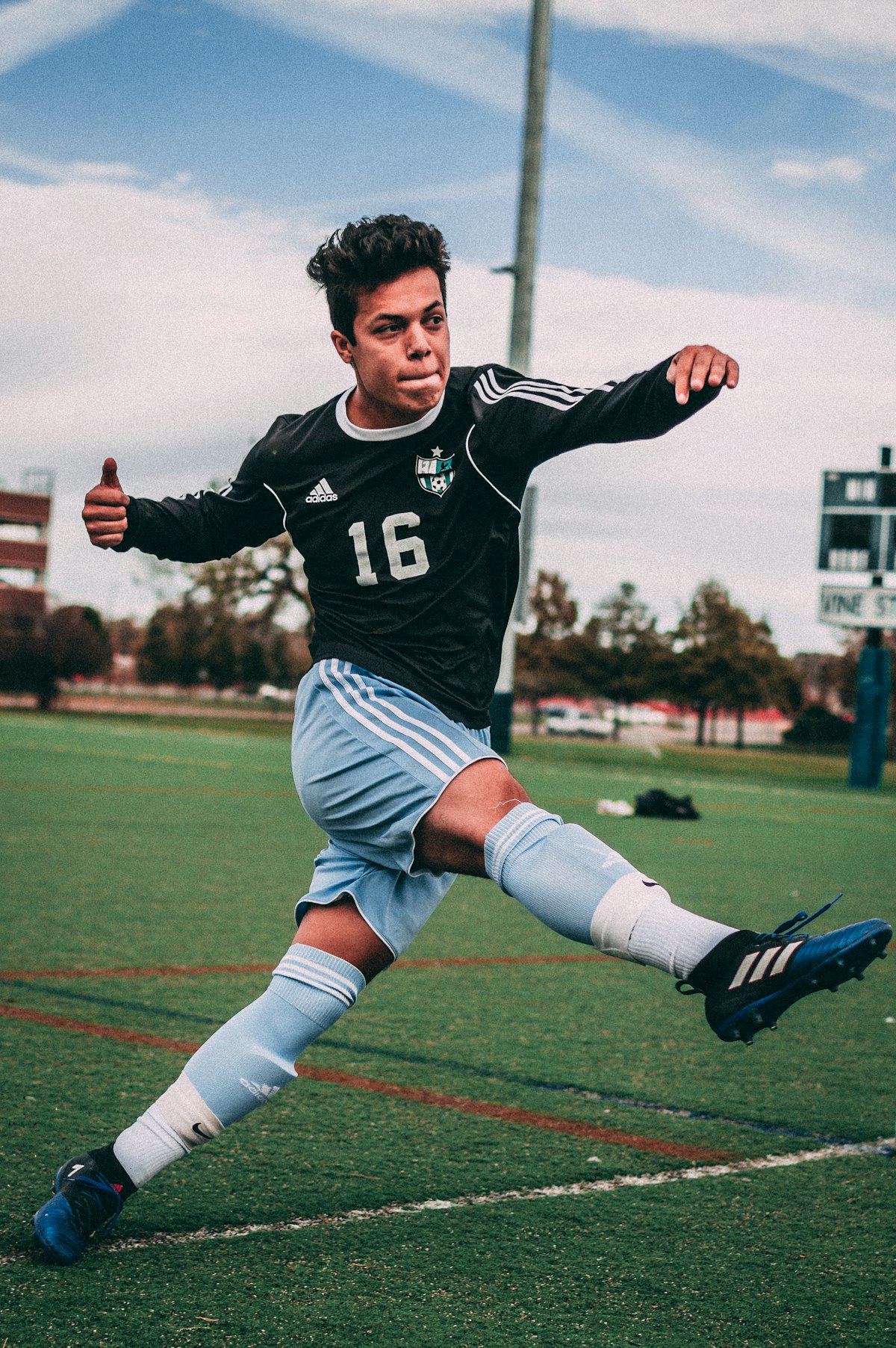 Football action on the field — 1Win sports betting